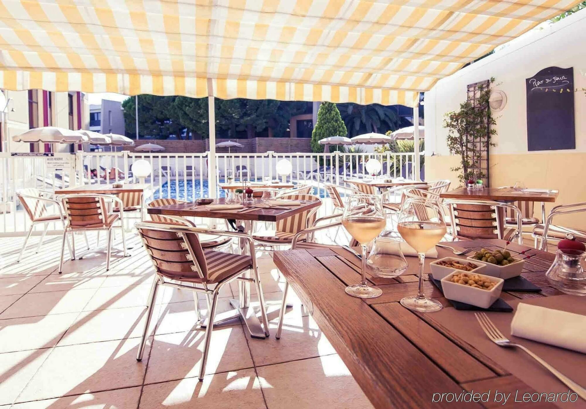 Ibis Styles Cap 3000 Aeroport Hotel 3*