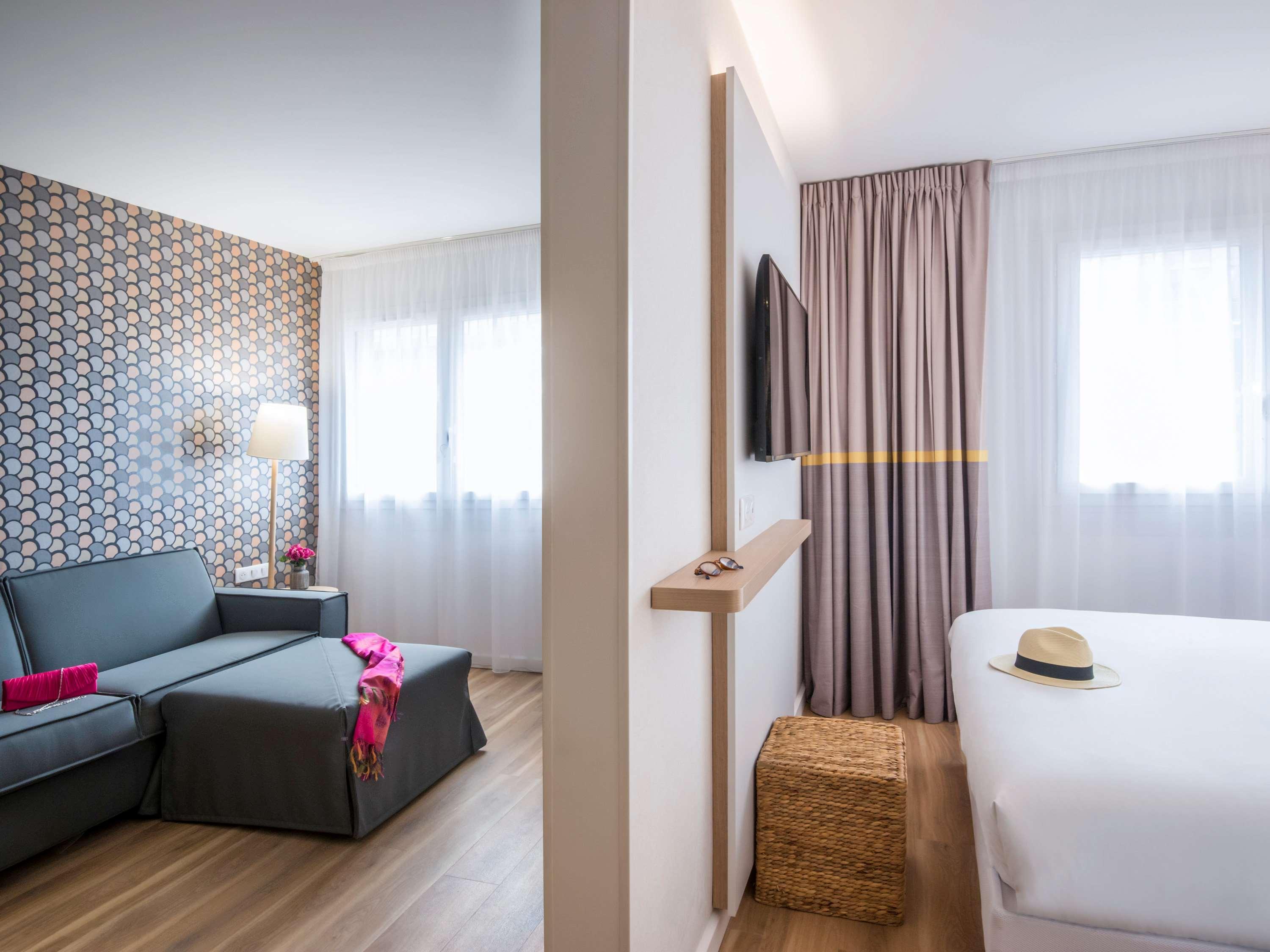 Ibis Styles Cap 3000 Aeroport Hotel